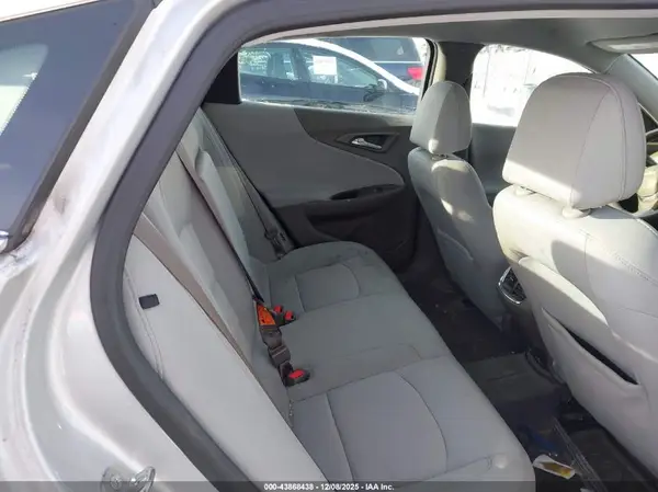 1G1ZD5ST4JF206848 2018 CHEVROLET MALIBU - Image 8