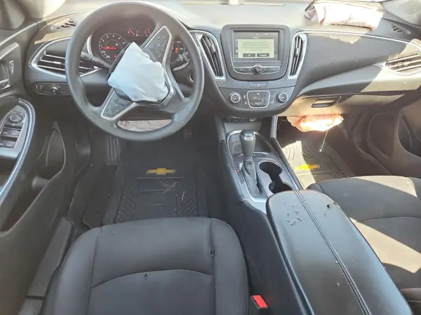 1G1ZD5ST4JF207630 2018 CHEVROLET MALIBU - Image 8