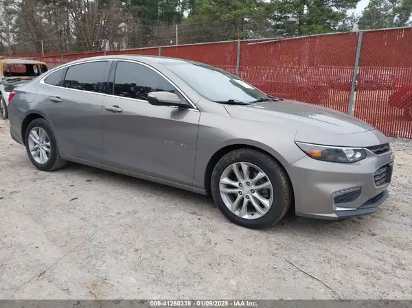 1G1ZD5ST4JF209328 2018 CHEVROLET MALIBU - Image 1