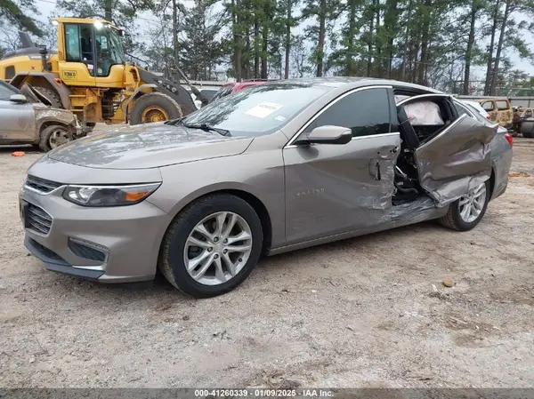 1G1ZD5ST4JF209328 2018 CHEVROLET MALIBU - Image 2
