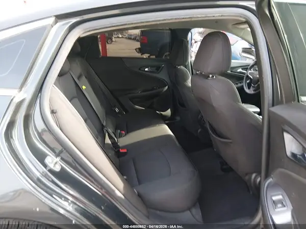 1G1ZD5ST4JF212598 2018 CHEVROLET MALIBU - Image 8