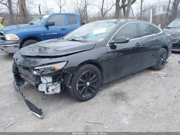 1G1ZD5ST4JF213735 2018 CHEVROLET MALIBU - Image 2