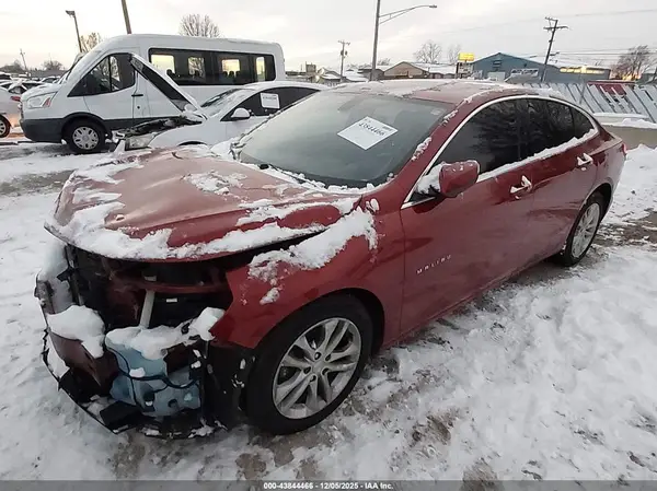 1G1ZD5ST4JF219731 2018 CHEVROLET MALIBU - Image 2