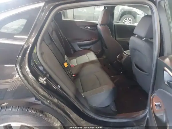 1G1ZD5ST4JF222516 2018 CHEVROLET MALIBU - Image 8