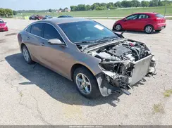 1G1ZD5ST4JF227098 2018 CHEVROLET MALIBU