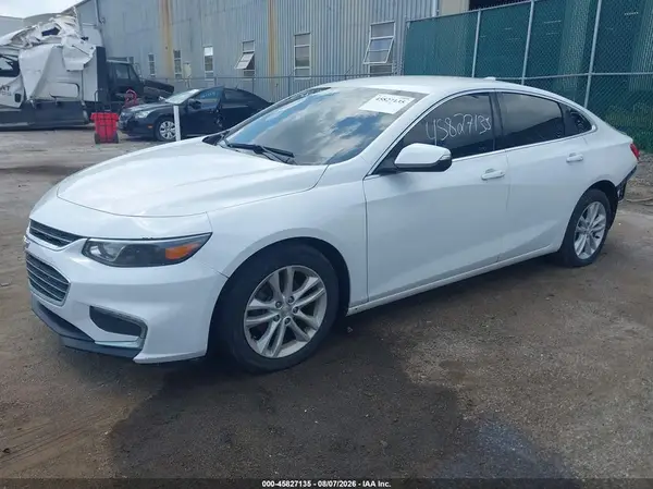 1G1ZD5ST4JF228493 2018 CHEVROLET MALIBU - Image 2