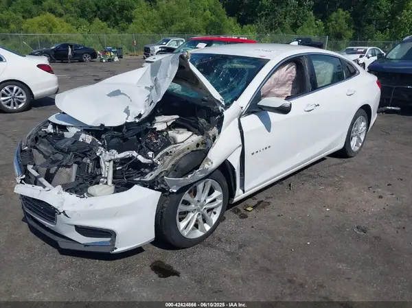 1G1ZD5ST4JF230616 2018 CHEVROLET MALIBU - Image 2