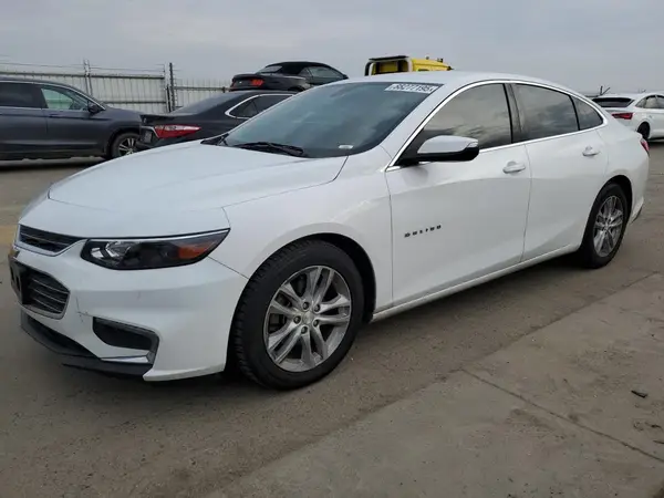 1G1ZD5ST4JF233967 2018 CHEVROLET MALIBU - Image 1