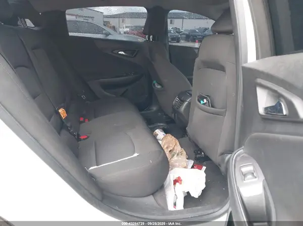 1G1ZD5ST4JF237128 2018 CHEVROLET MALIBU - Image 8