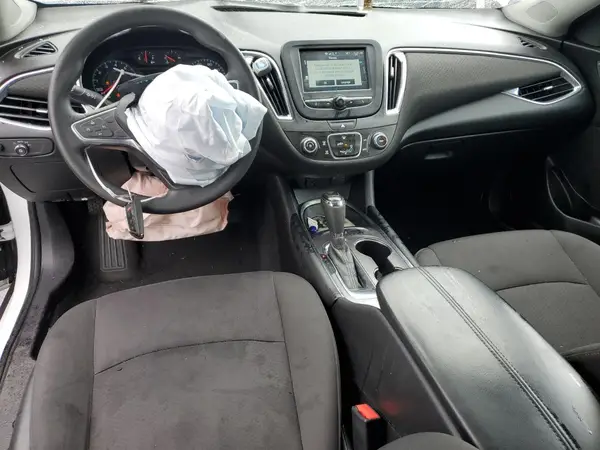 1G1ZD5ST4JF238537 2018 CHEVROLET MALIBU - Image 8