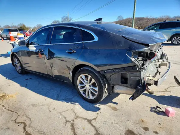 1G1ZD5ST4JF245956 2018 CHEVROLET MALIBU - Image 2