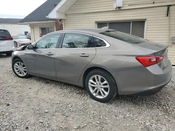 1G1ZD5ST4JF250560 2018 CHEVROLET MALIBU - Image 2