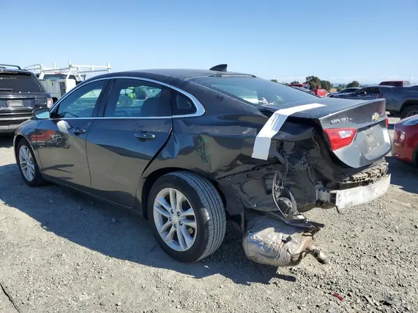 1G1ZD5ST4JF257749 2018 CHEVROLET MALIBU - Image 2