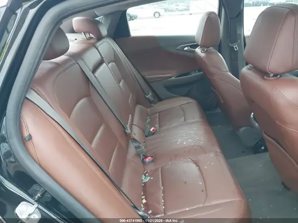 1G1ZD5ST4JF258464 2018 CHEVROLET MALIBU - Image 8