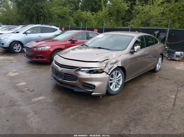 1G1ZD5ST4JF260456 2018 CHEVROLET MALIBU - Image 2