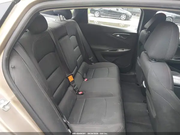 1G1ZD5ST4JF260456 2018 CHEVROLET MALIBU - Image 8