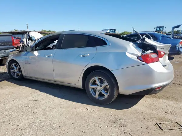 1G1ZD5ST4JF264717 2018 CHEVROLET MALIBU - Image 2