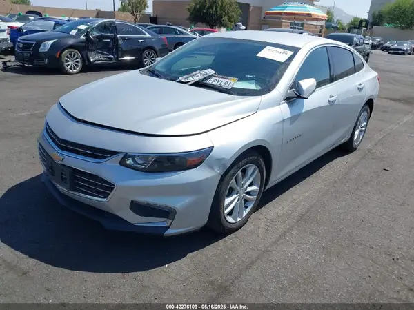 1G1ZD5ST4JF267472 2018 CHEVROLET MALIBU - Image 2