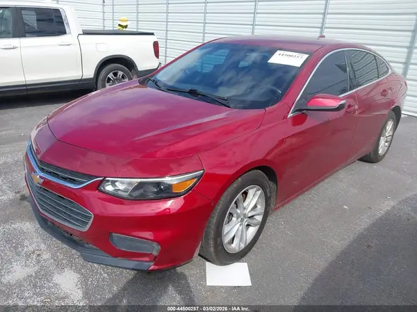 1G1ZD5ST4JF270033 2018 CHEVROLET MALIBU - Image 2