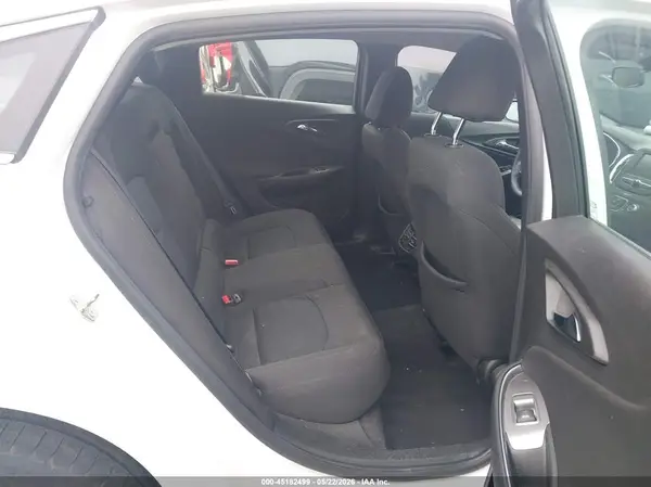 1G1ZD5ST4JF270548 2018 CHEVROLET MALIBU - Image 8