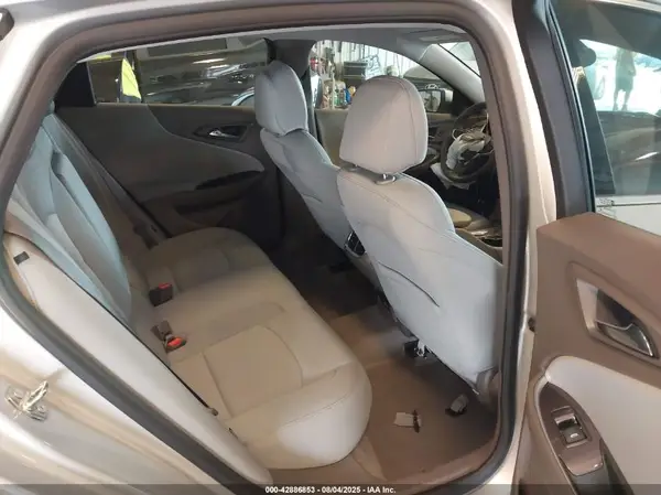1G1ZD5ST4JF273028 2018 CHEVROLET MALIBU - Image 8