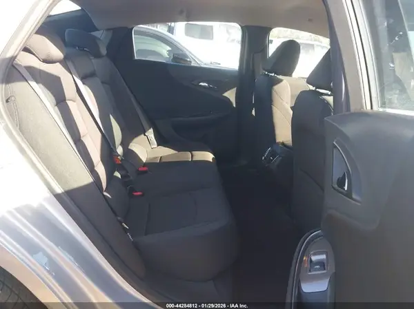 1G1ZD5ST4JF273983 2018 CHEVROLET MALIBU - Image 8