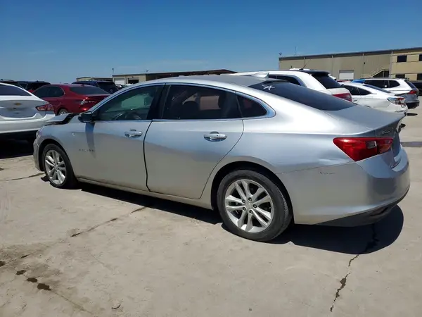1G1ZD5ST4JF275135 2018 CHEVROLET MALIBU - Image 2