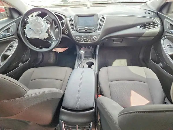1G1ZD5ST4JF275183 2018 CHEVROLET MALIBU - Image 8