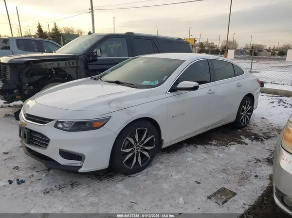 1G1ZD5ST4JF291402 2018 CHEVROLET MALIBU - Image 2