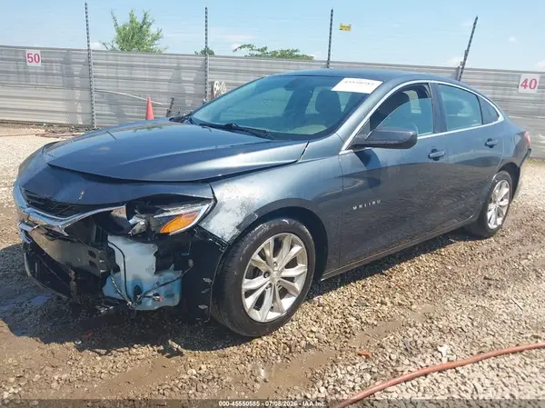 1G1ZD5ST4KF104239 2019 CHEVROLET MALIBU - Image 2