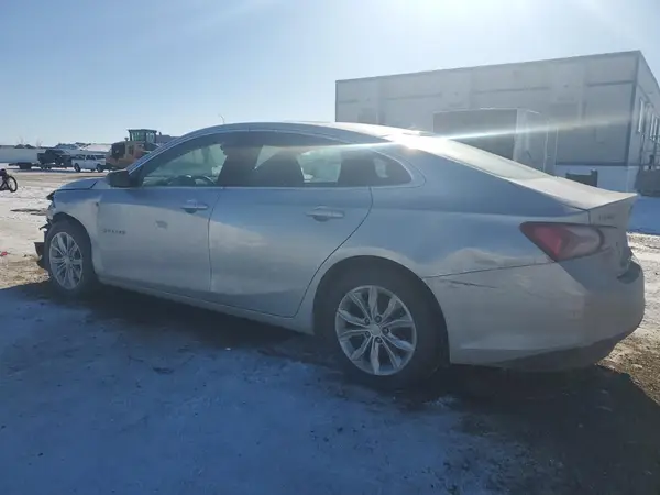 1G1ZD5ST4KF104810 2019 CHEVROLET MALIBU - Image 2