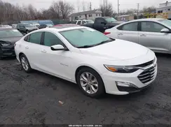 1G1ZD5ST4KF105570 2019 CHEVROLET MALIBU