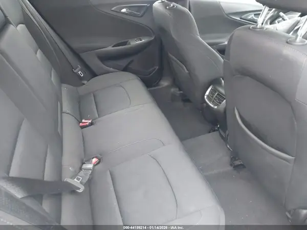 1G1ZD5ST4KF105570 2019 CHEVROLET MALIBU - Image 8