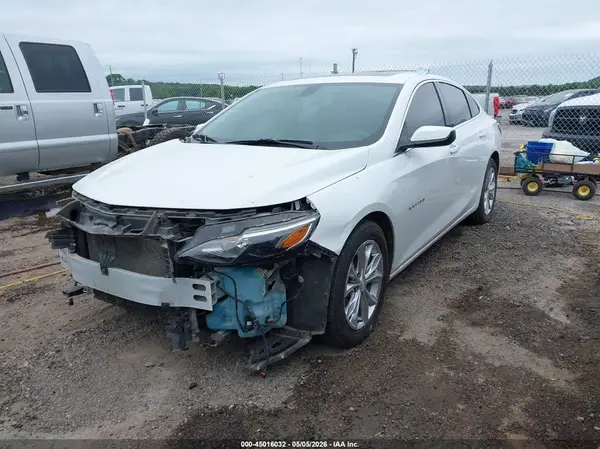 1G1ZD5ST4KF107335 2019 CHEVROLET MALIBU - Image 2
