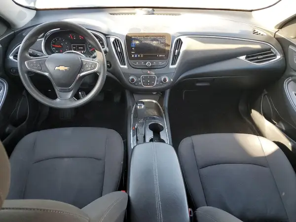 1G1ZD5ST4KF110638 2019 CHEVROLET MALIBU - Image 8