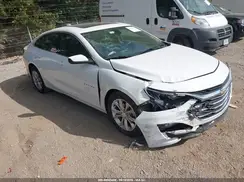 1G1ZD5ST4KF113121 2019 CHEVROLET MALIBU