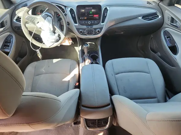 1G1ZD5ST4KF115743 2019 CHEVROLET MALIBU - Image 8