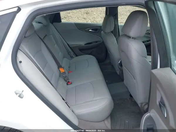 1G1ZD5ST4KF121171 2019 CHEVROLET MALIBU - Image 8