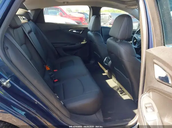1G1ZD5ST4KF128377 2019 CHEVROLET MALIBU - Image 8