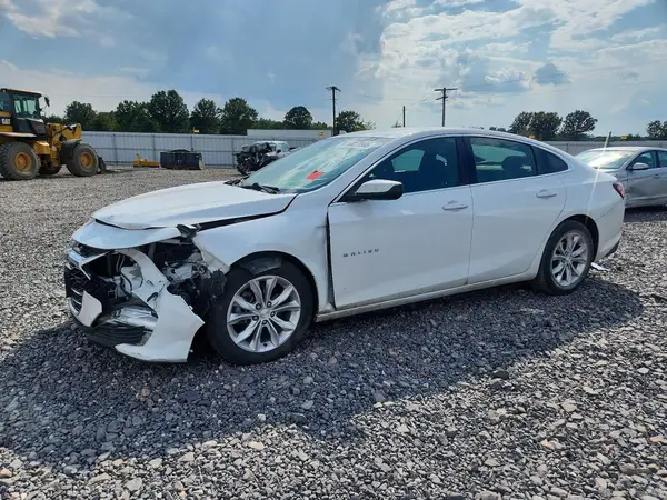 1G1ZD5ST4KF131375 2019 CHEVROLET MALIBU - Image 1