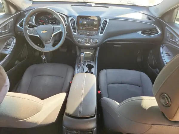 1G1ZD5ST4KF136446 2019 CHEVROLET MALIBU - Image 8