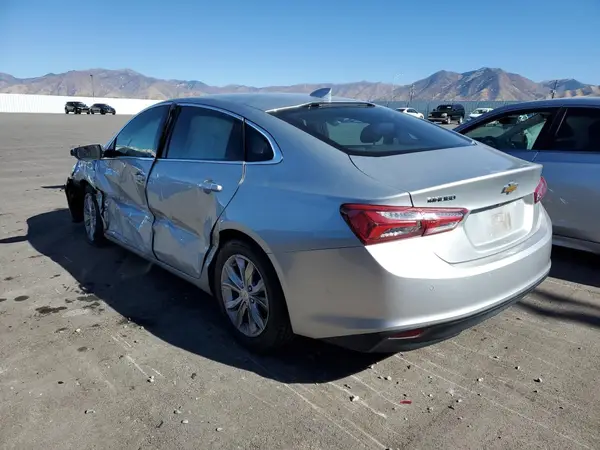 1G1ZD5ST4KF144465 2019 CHEVROLET MALIBU - Image 2