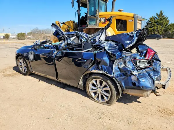 1G1ZD5ST4KF147480 2019 CHEVROLET MALIBU - Image 2