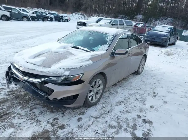 1G1ZD5ST4KF147902 2019 CHEVROLET MALIBU - Image 2