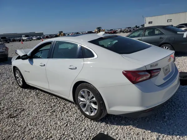 1G1ZD5ST4KF150086 2019 CHEVROLET MALIBU - Image 2