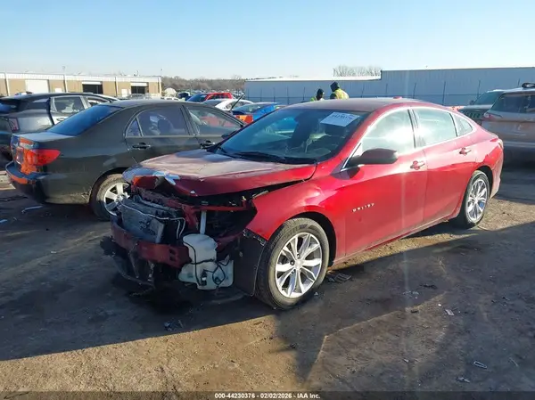 1G1ZD5ST4KF150914 2019 CHEVROLET MALIBU - Image 2