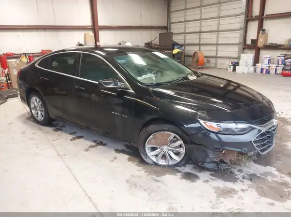 1G1ZD5ST4KF152565 2019 CHEVROLET MALIBU - Image 1