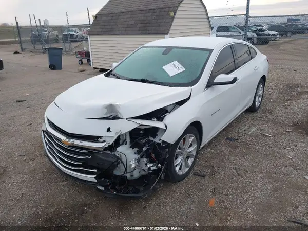 1G1ZD5ST4KF152629 2019 CHEVROLET MALIBU - Image 2
