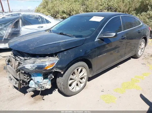 1G1ZD5ST4KF155367 2019 CHEVROLET MALIBU - Image 2