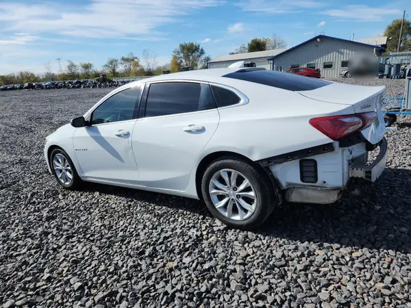 1G1ZD5ST4KF155806 2019 CHEVROLET MALIBU - Image 2